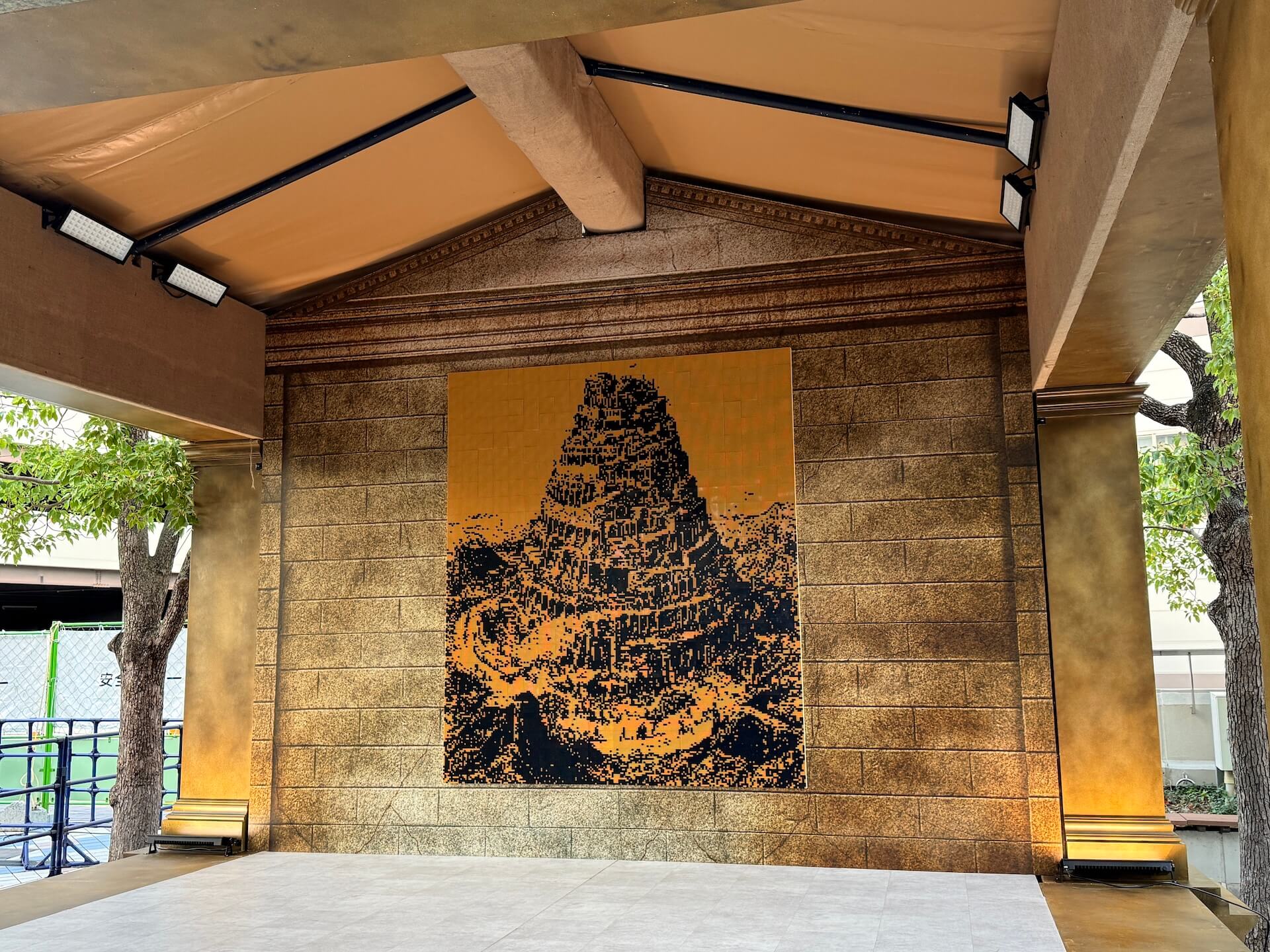 バベルの塔　モニュメント